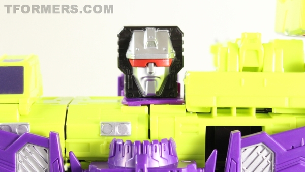 Transformers Titan Devastator Combiner Wars Hasbro Edition  (22 of 110)